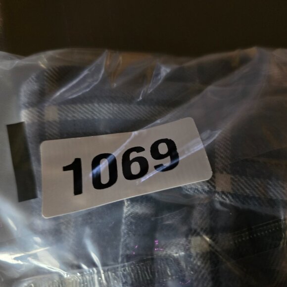 Lucky Brand Shirt mens Medium Blue Button Up Lightweight Flannel Plaid Outdoors - Picture 8 of 8